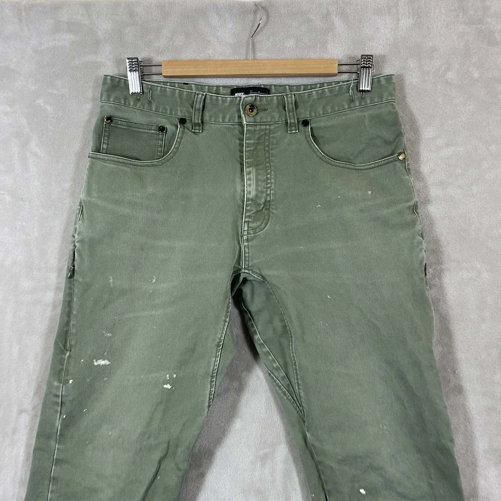 Nike SB Pants Mens 32 (fit 31x29) Distressed Skater Paint Faded Stash Pocket